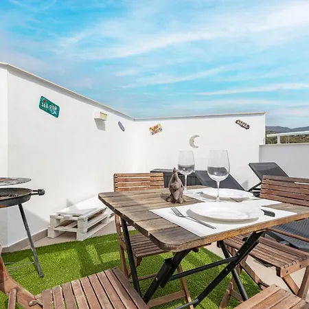 Terrace, Parking & Pool * Эстепона